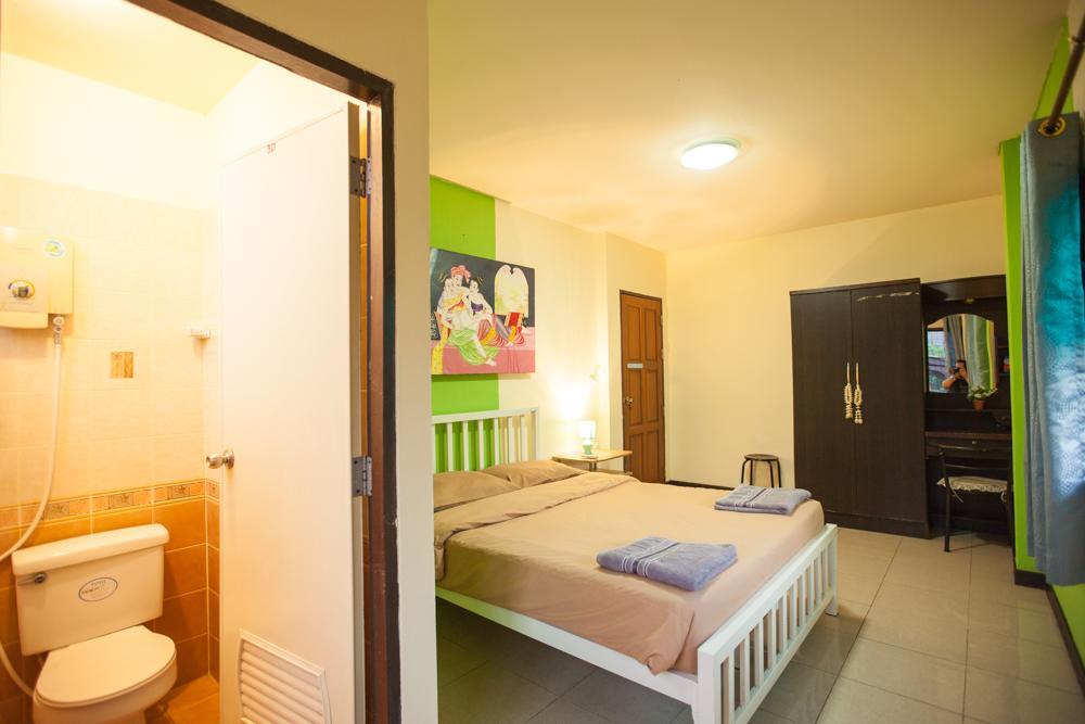 Jaidee House Hotel เชียงใหม่ ภายนอก รูปภาพ