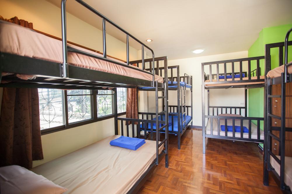 Jaidee House Hotel เชียงใหม่ ภายนอก รูปภาพ
